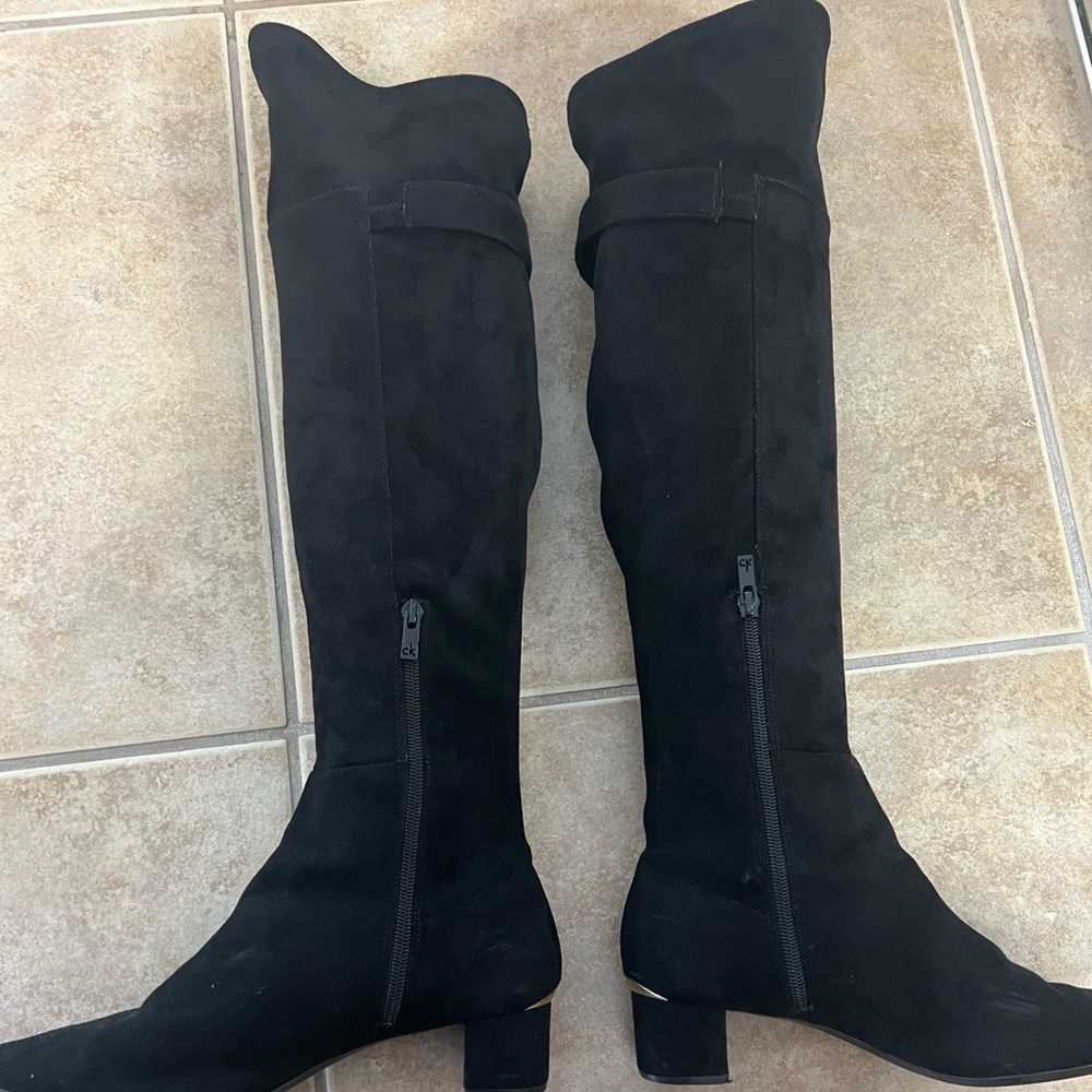 Calvin Klein Georgeanna knee boots size 8’5